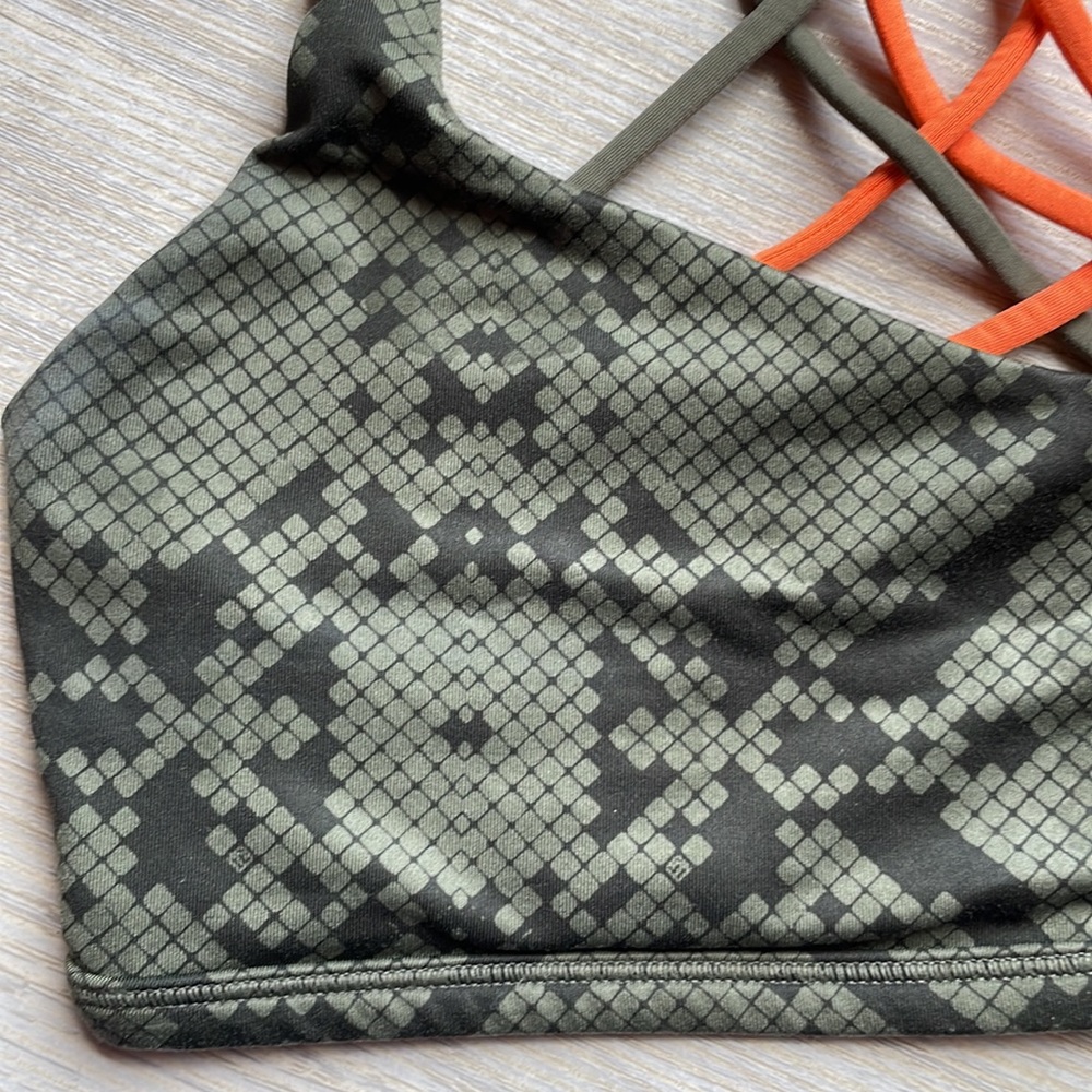 Lululemon Bra - Picture 6 of 12